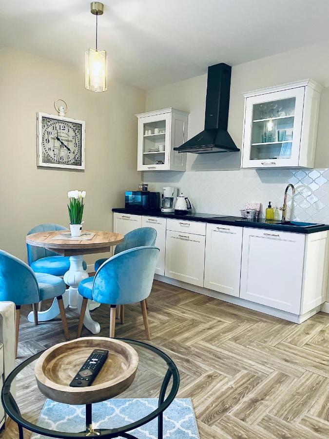 Apartamenty Kamienica Arte 1 أوستكا المظهر الخارجي الصورة